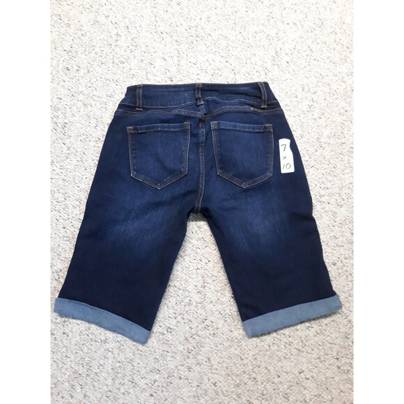 7x10 KanCan Bermuda shorts dark washed - Picture 2 of 3